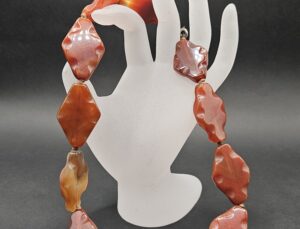 Mărgele carnelian